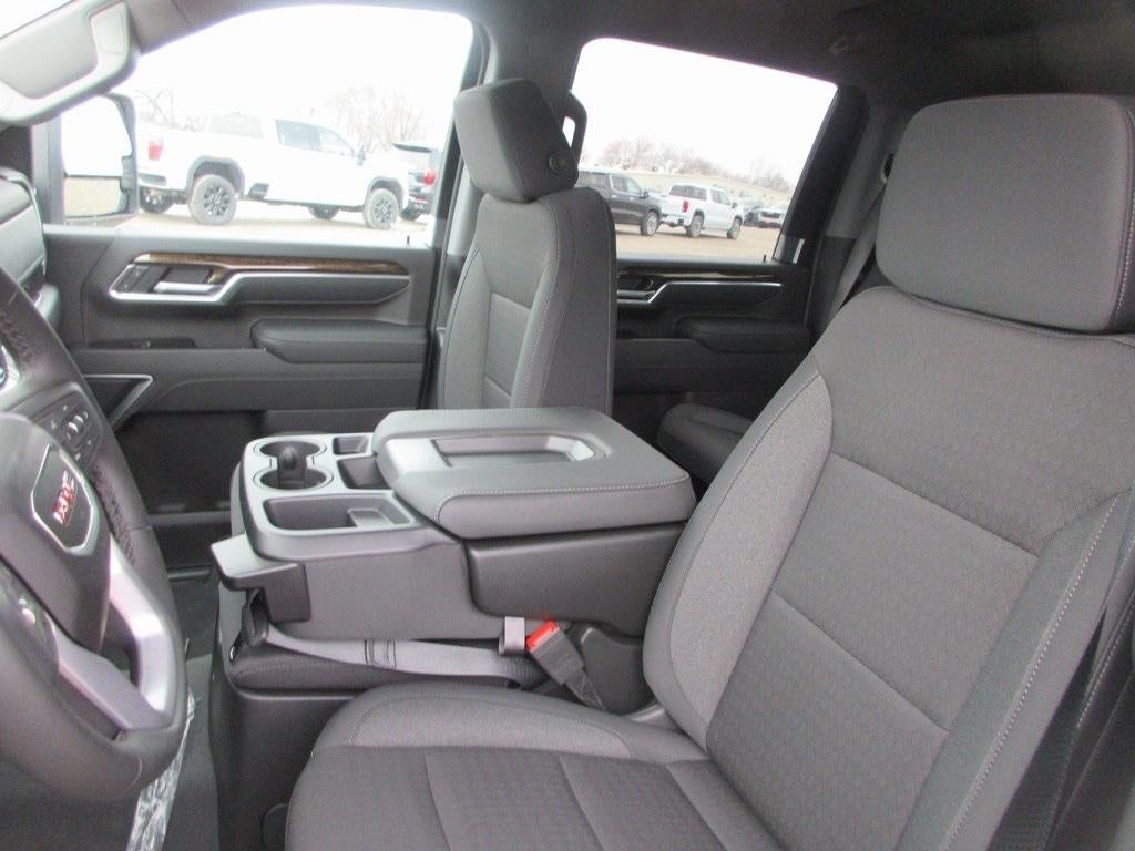 2026 GMC Sierra 3500 HD SLE