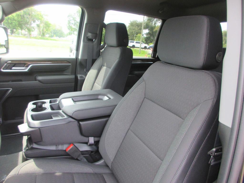 2026 GMC Sierra 3500 HD SLE