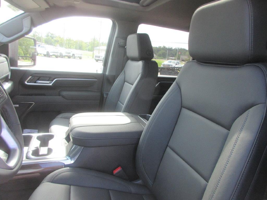 2026 GMC Sierra 3500 HD SLT