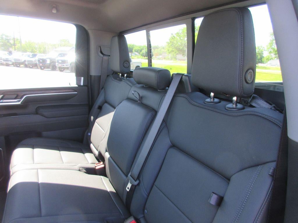 2026 GMC Sierra 3500 HD SLT