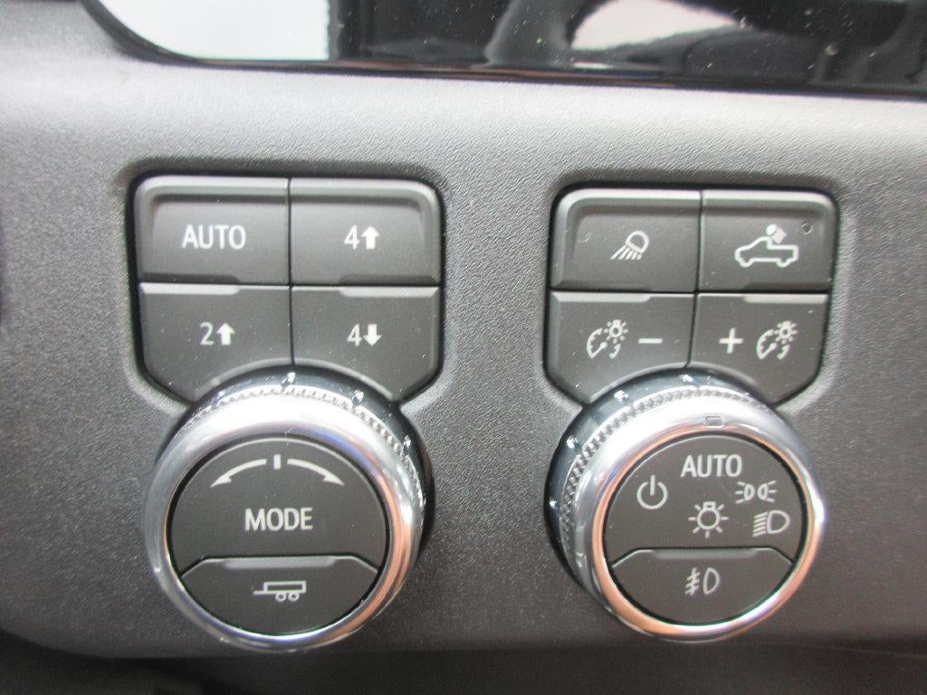 2026 GMC Sierra 3500 HD SLT DRW