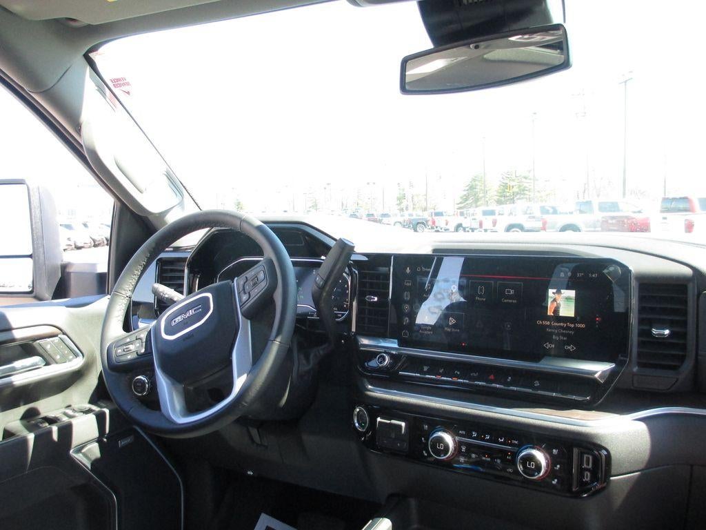 2025 GMC Sierra 3500 HD SLT