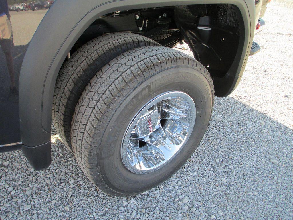 2026 GMC Sierra 3500 HD SLT DRW