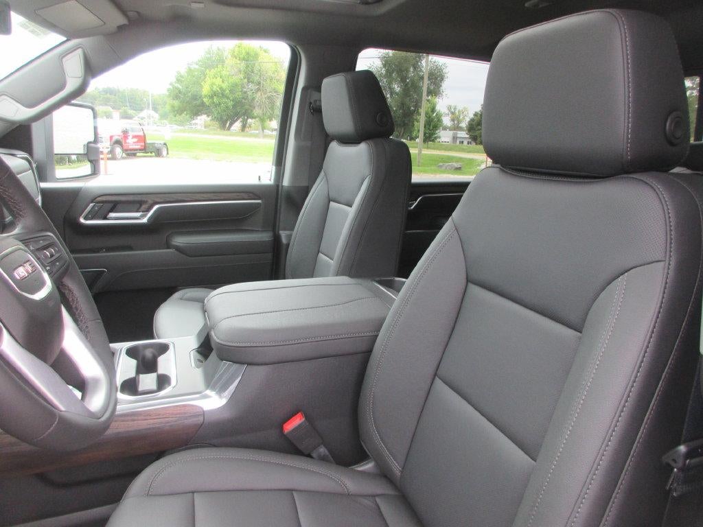 2026 GMC Sierra 3500 HD SLT DRW