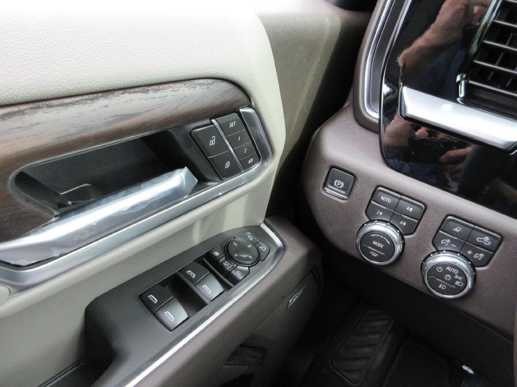 2026 GMC Sierra 3500 HD SLT DRW