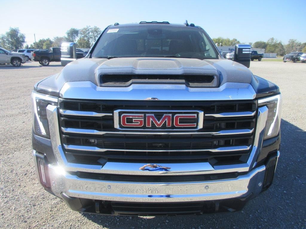 2026 GMC Sierra 3500 HD SLT