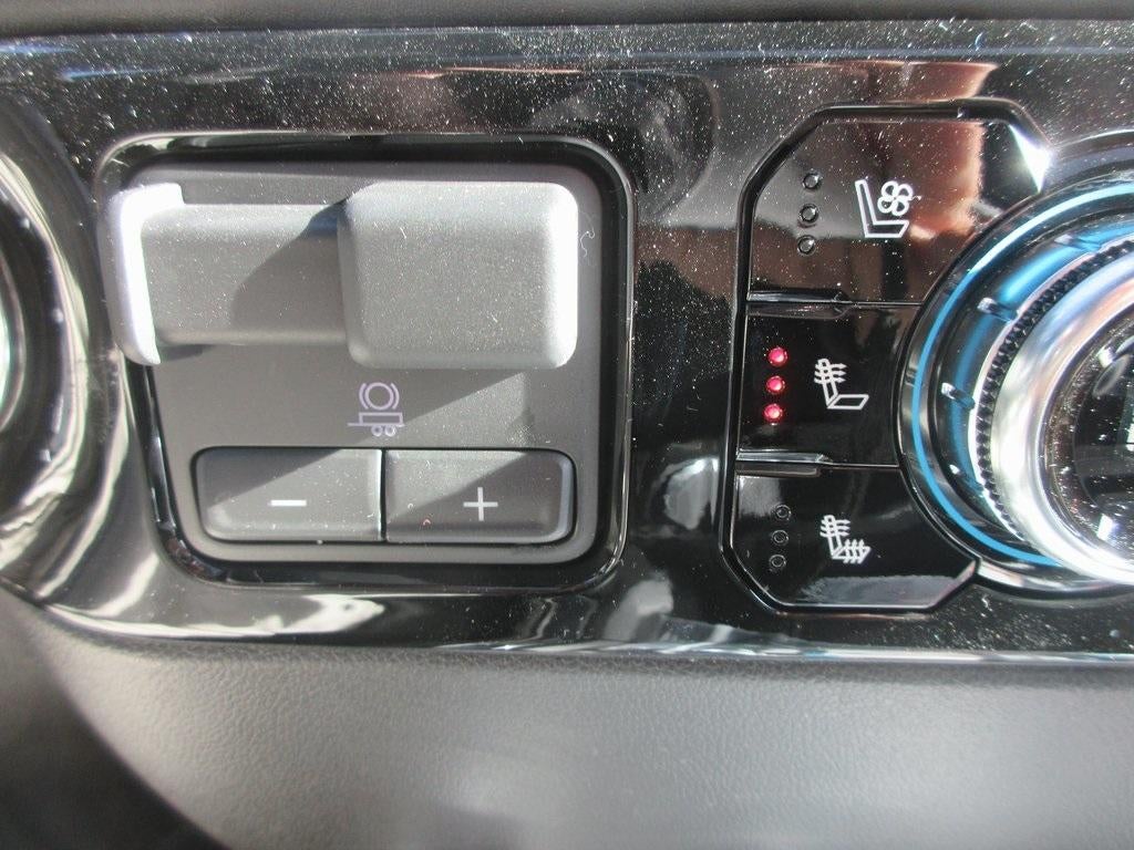 2026 GMC Sierra 3500 HD SLT DRW