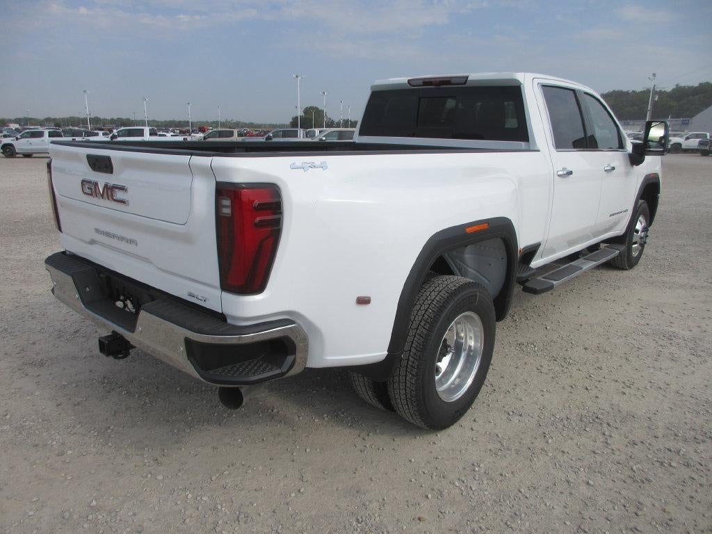 2026 GMC Sierra 3500 HD SLT DRW