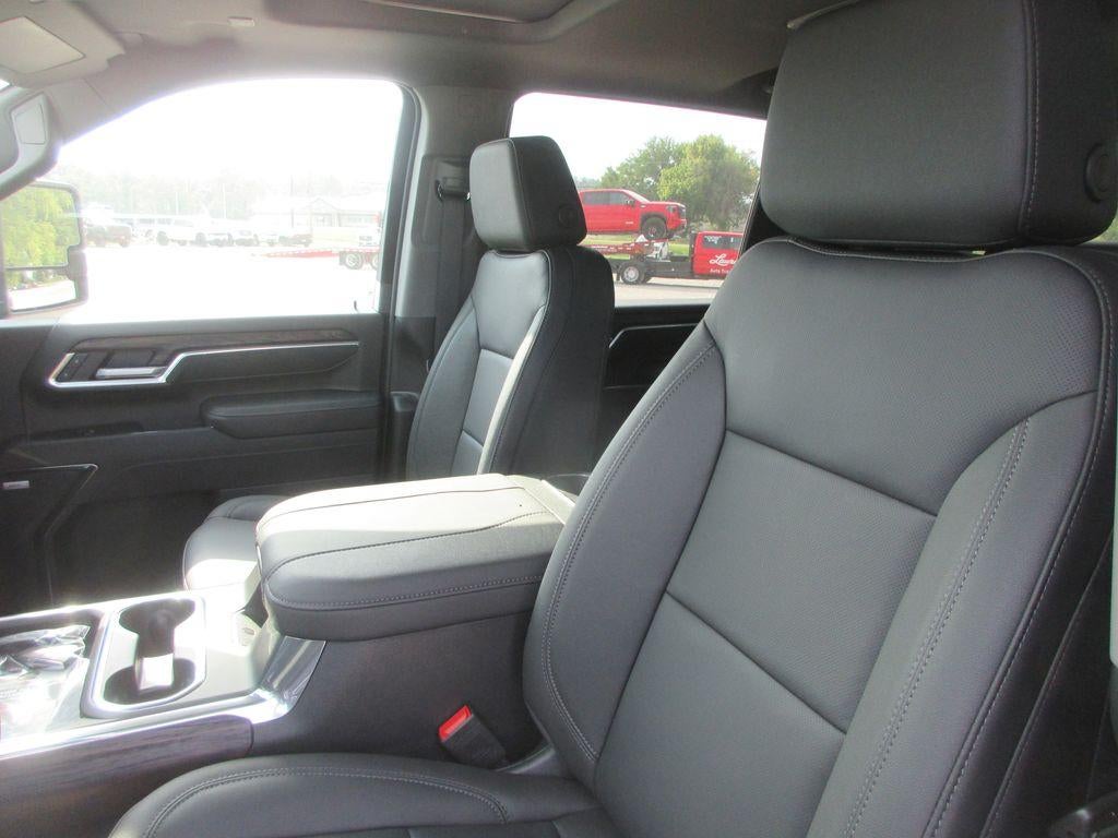 2026 GMC Sierra 3500 HD SLT DRW
