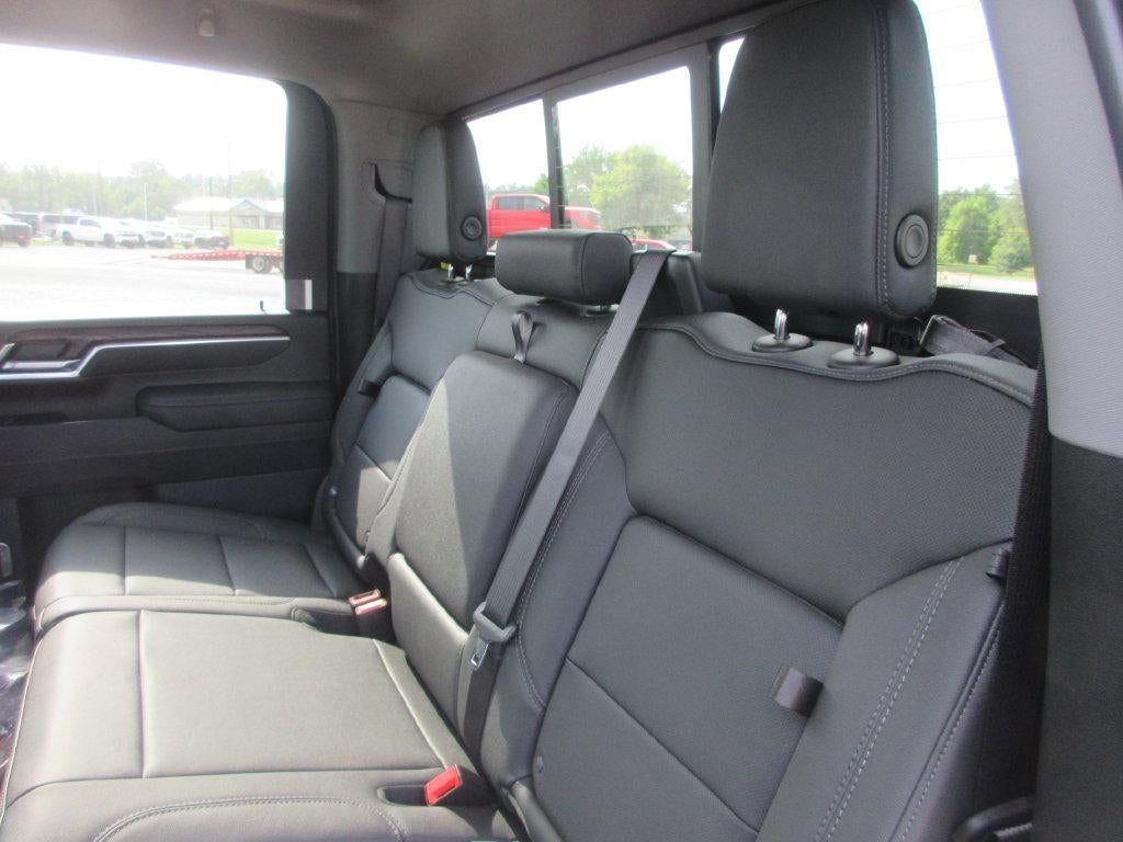 2026 GMC Sierra 3500 HD SLT DRW