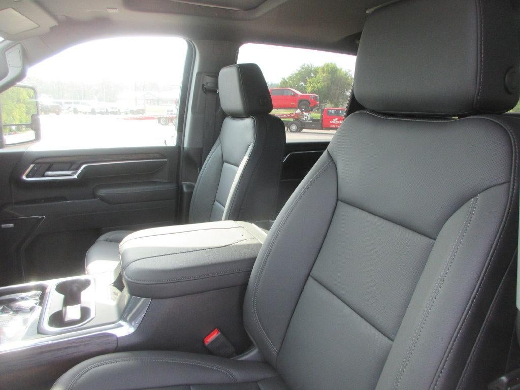 2026 GMC Sierra 3500 HD SLT DRW