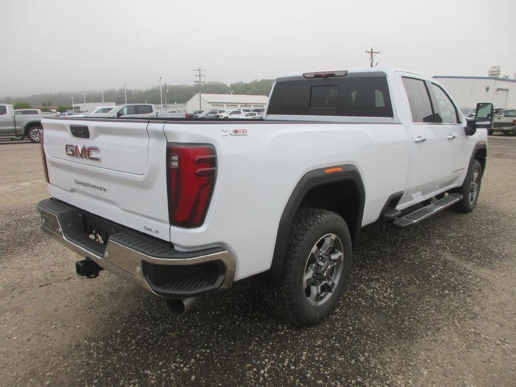 2026 GMC Sierra 3500 HD SLT