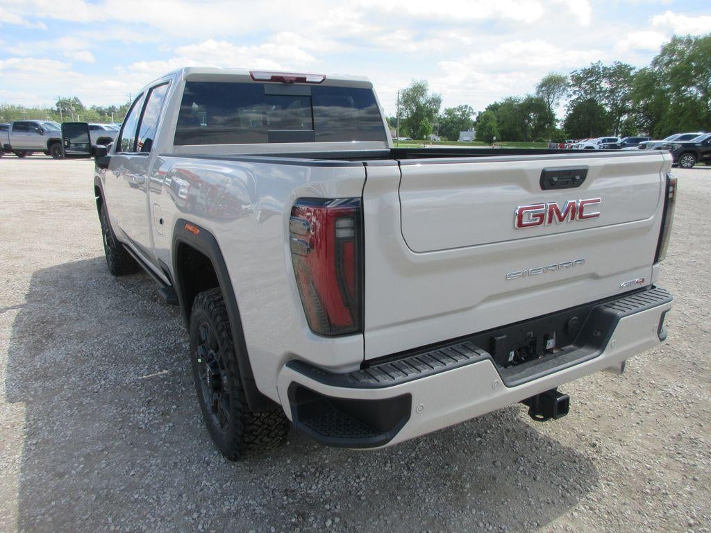 2026 GMC Sierra 3500 HD AT4