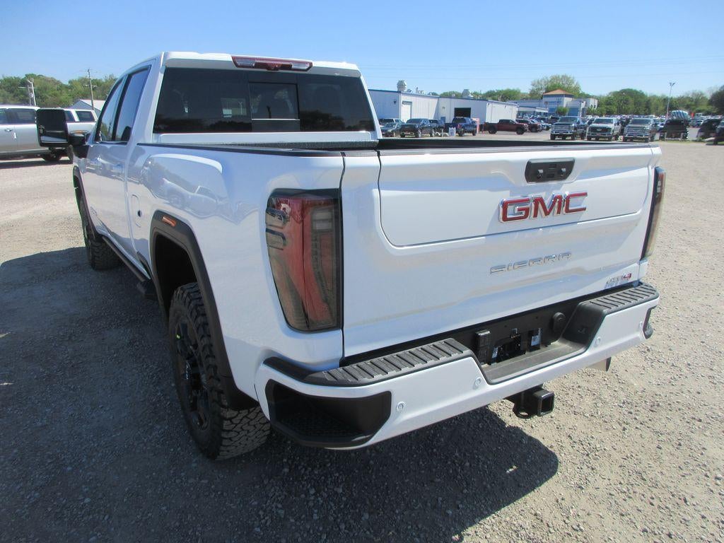 2026 GMC Sierra 3500 HD AT4