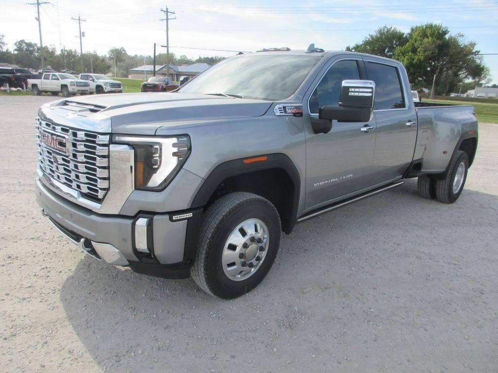 2026 GMC Sierra 3500 HD Denali DRW