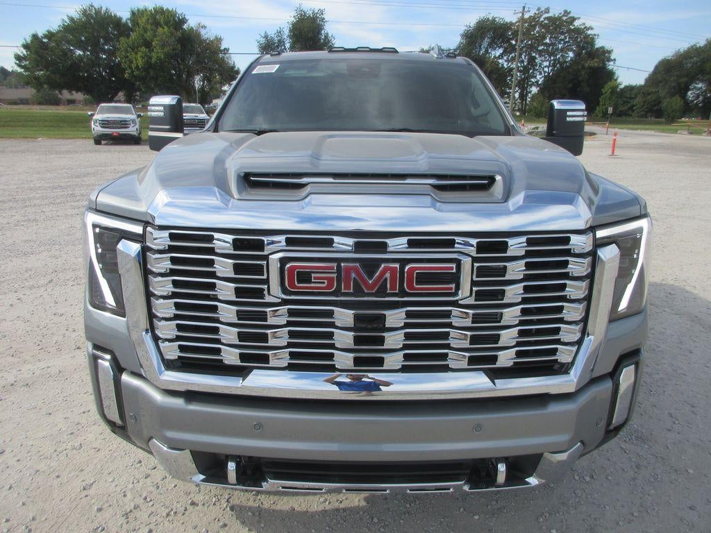2026 GMC Sierra 3500 HD Denali DRW