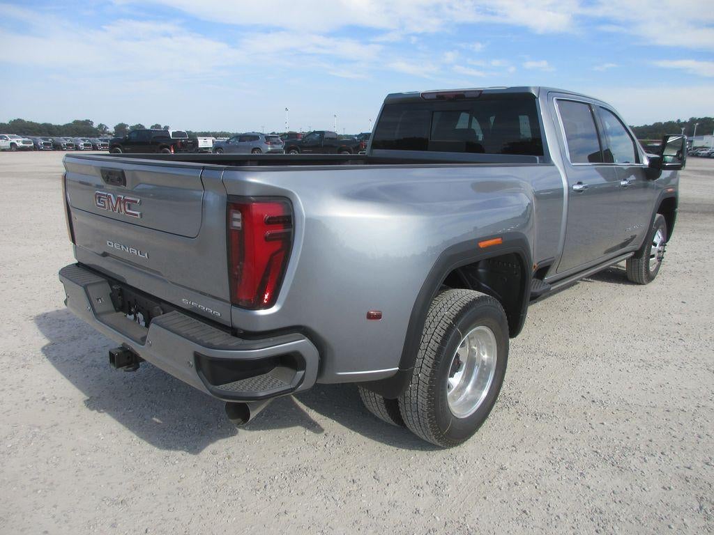 2026 GMC Sierra 3500 HD Denali DRW