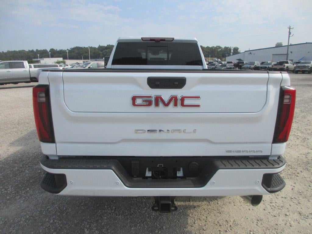 2026 GMC Sierra 3500 HD Denali