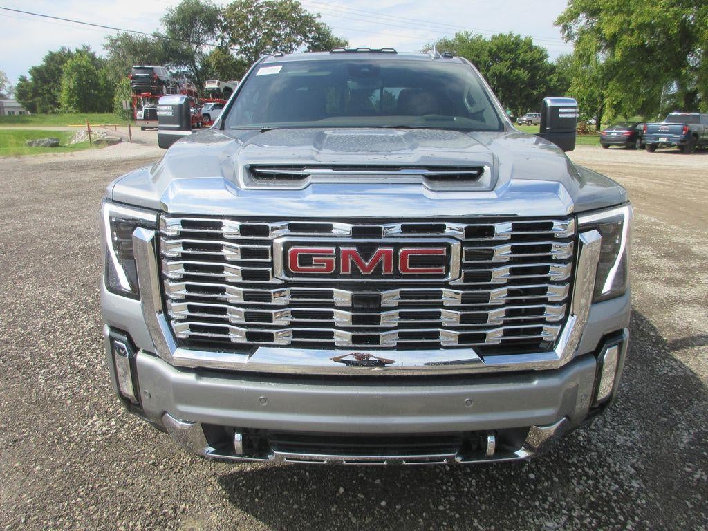 2026 GMC Sierra 3500 HD Denali DRW