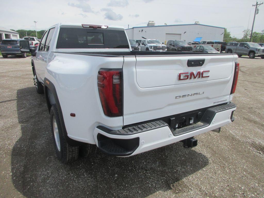 2026 GMC Sierra 3500 HD Denali DRW