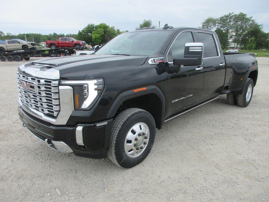 2026 GMC Sierra 3500 HD Denali DRW