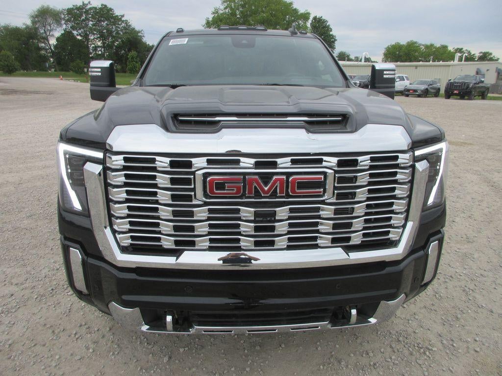 2026 GMC Sierra 3500 HD Denali DRW