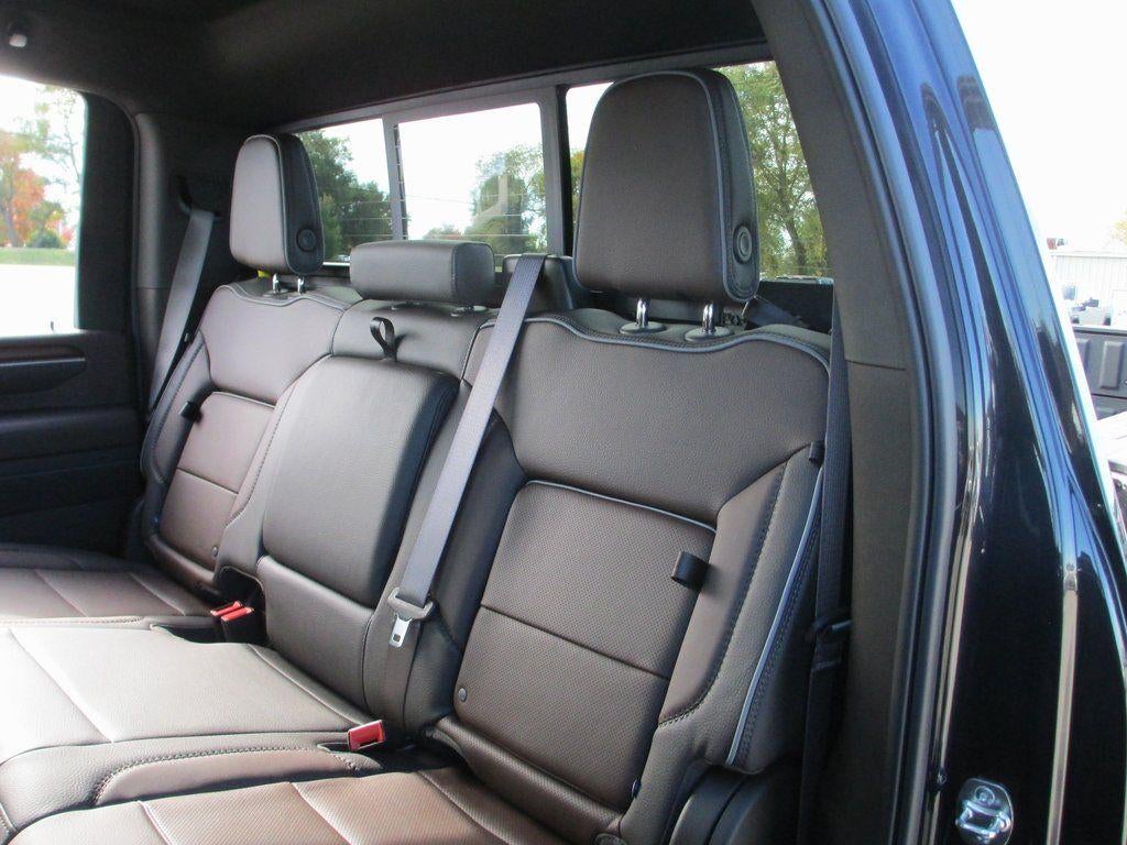 2026 GMC Sierra 3500 HD Denali DRW