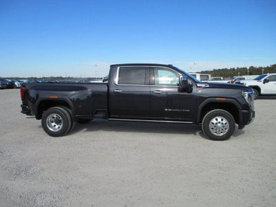 2026 GMC Sierra 3500 HD Denali DRW