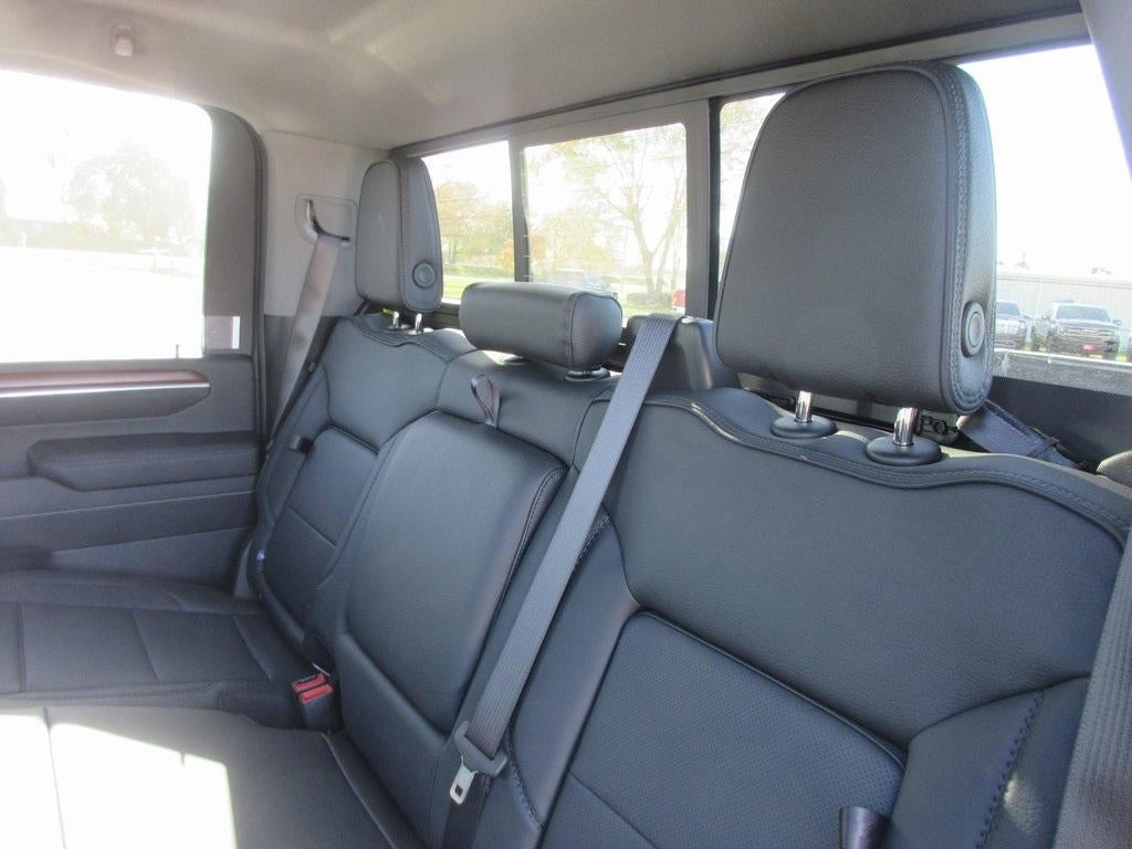 2026 GMC Sierra 3500 HD Denali DRW