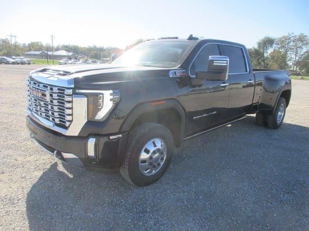 2026 GMC Sierra 3500 HD Denali DRW