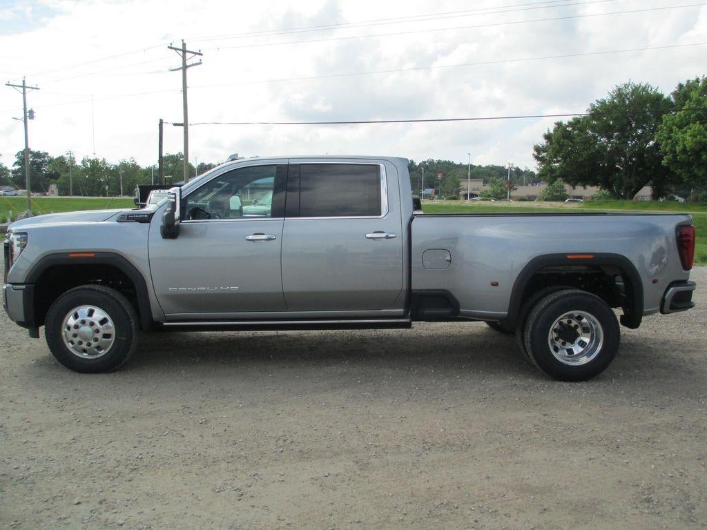 2026 GMC Sierra 3500 HD Denali Ultimate DRW