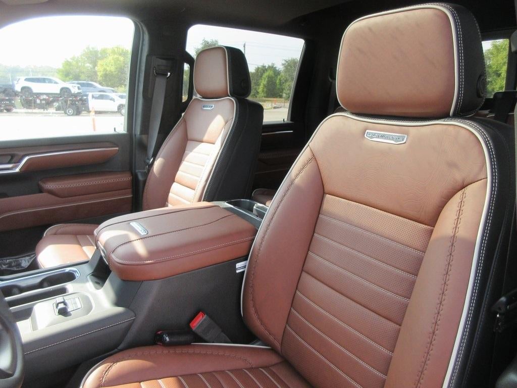 2026 GMC Sierra 3500 HD Denali Ultimate DRW