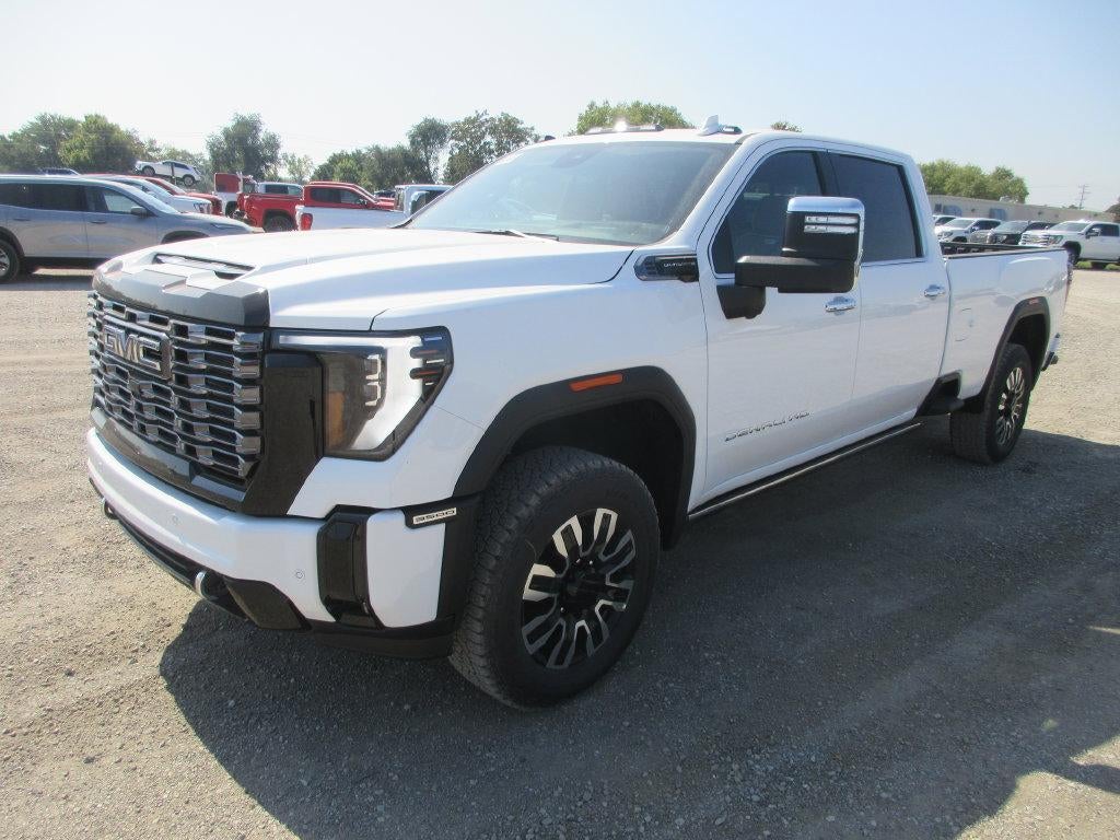 2026 GMC Sierra 3500 HD Denali Ultimate