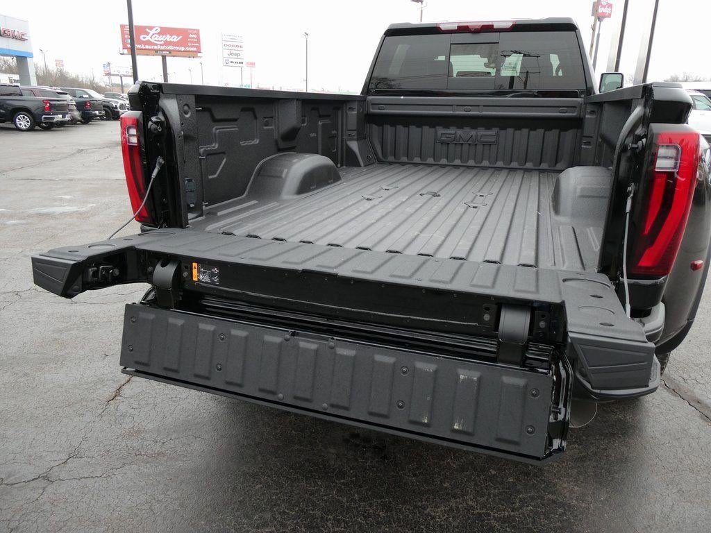 2026 GMC Sierra 3500 HD Denali Ultimate DRW