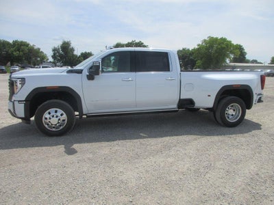 2026 GMC Sierra 3500 HD Denali Ultimate DRW