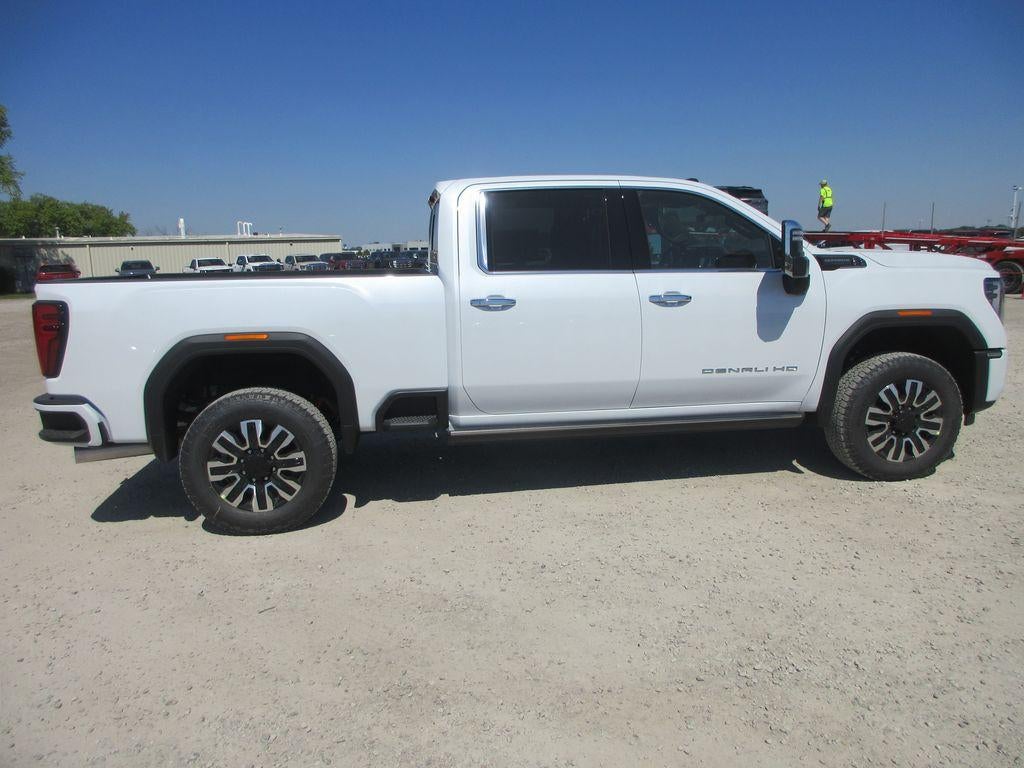 2026 GMC Sierra 3500 HD Denali Ultimate