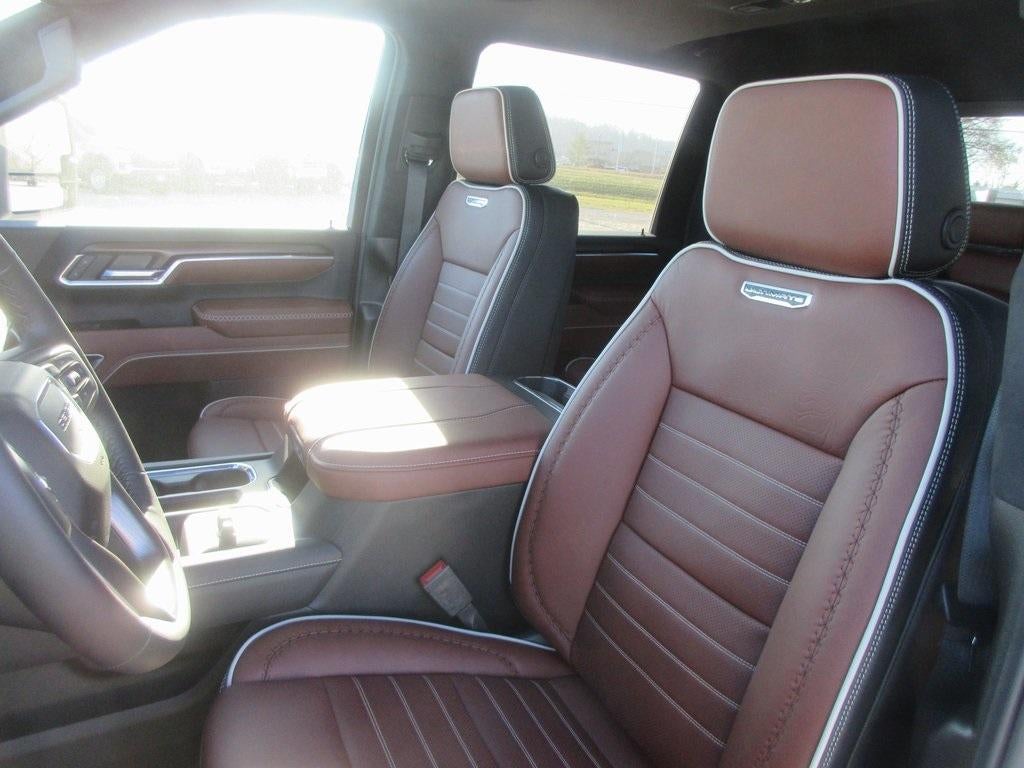 2026 GMC Sierra 3500 HD Denali Ultimate DRW