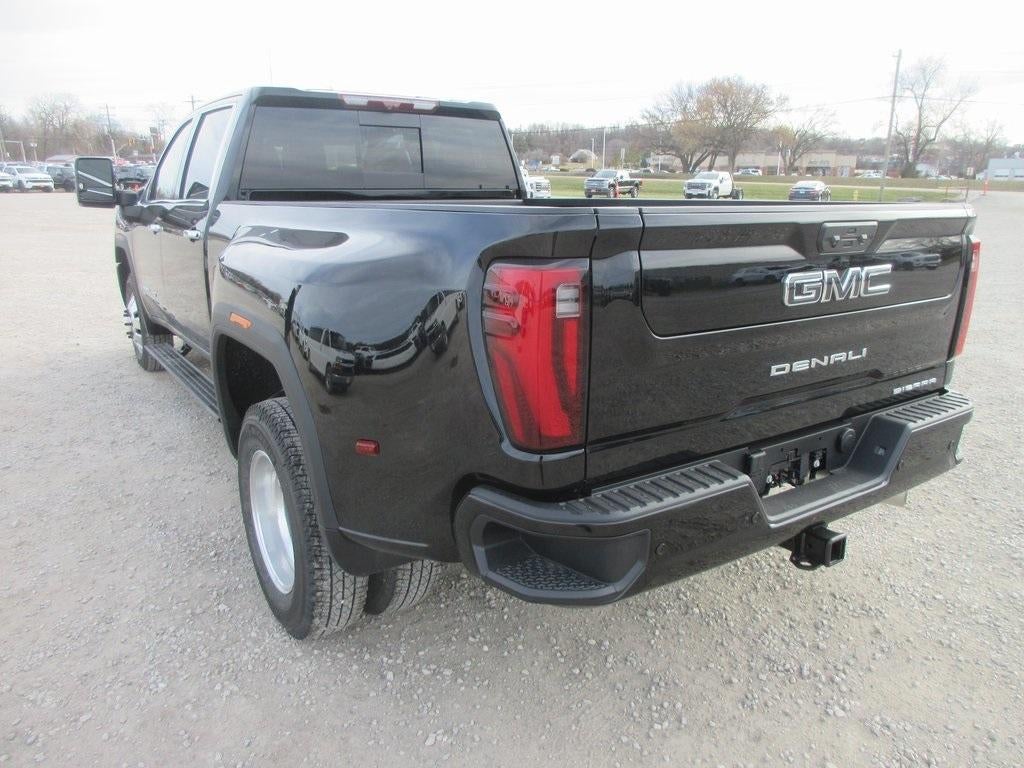 2026 GMC Sierra 3500 HD Denali Ultimate DRW