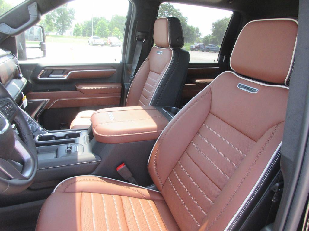 2026 GMC Sierra 3500 HD Denali Ultimate