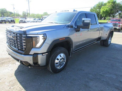 2026 GMC Sierra 3500 HD Denali Ultimate DRW