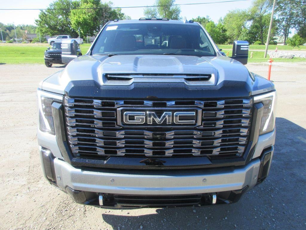 2026 GMC Sierra 3500 HD Denali Ultimate DRW