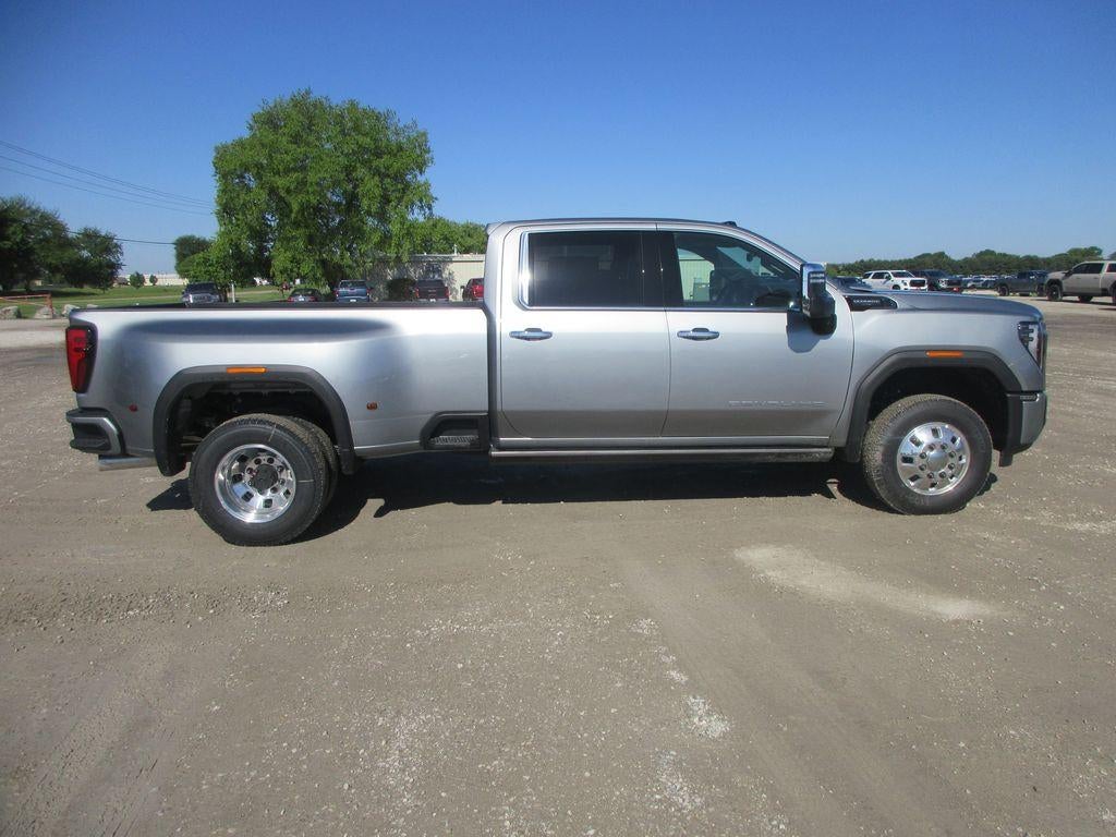 2026 GMC Sierra 3500 HD Denali Ultimate DRW