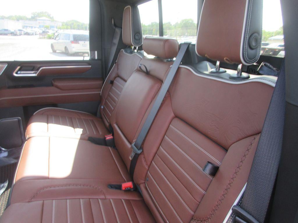 2026 GMC Sierra 3500 HD Denali Ultimate