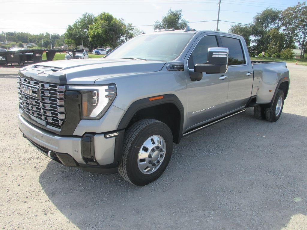 2026 GMC Sierra 3500 HD Denali Ultimate DRW