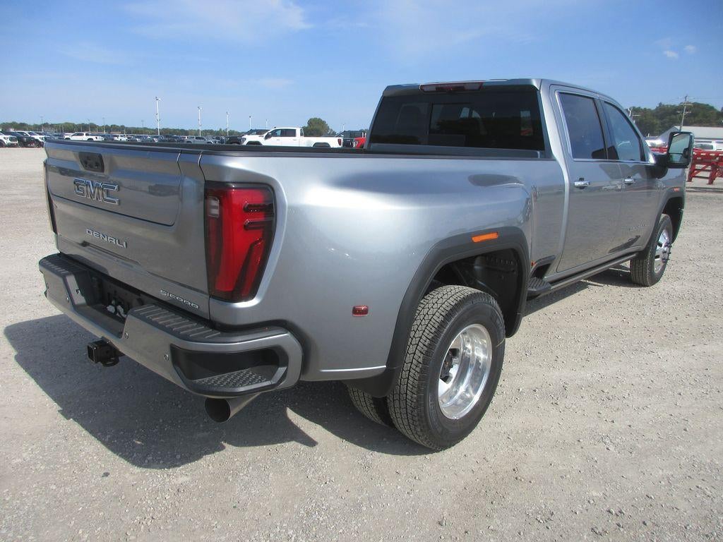 2026 GMC Sierra 3500 HD Denali Ultimate DRW