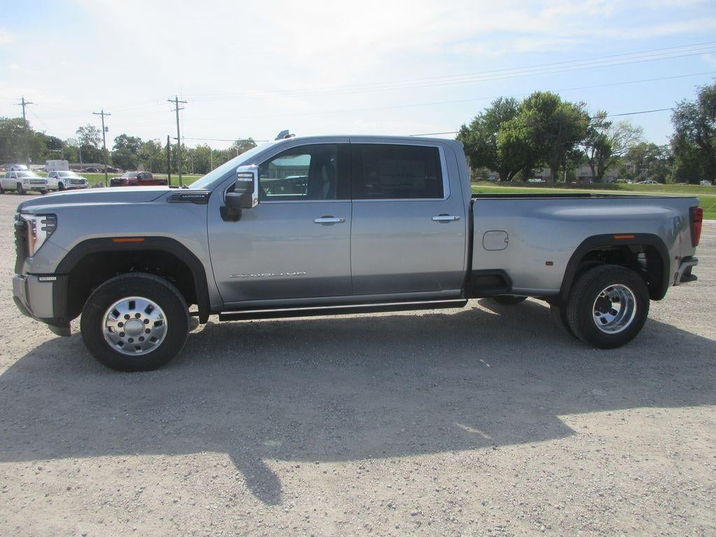 2026 GMC Sierra 3500 HD Denali Ultimate DRW