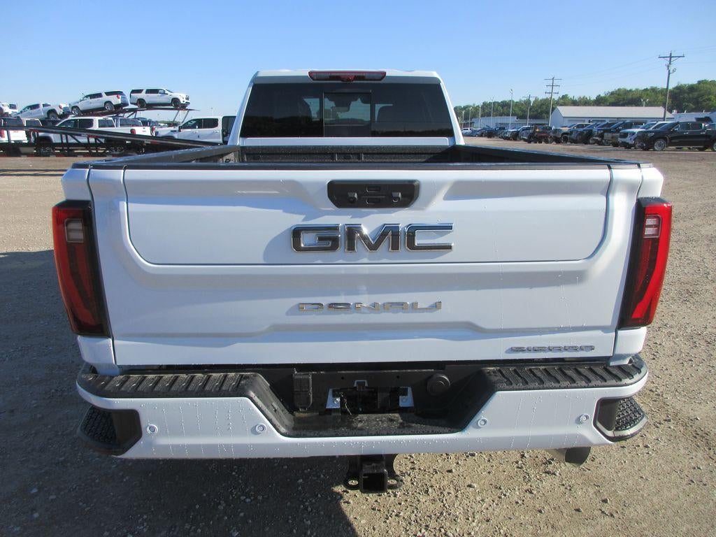 2026 GMC Sierra 3500 HD Denali Ultimate DRW