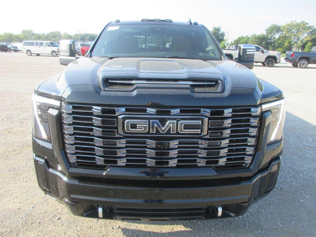 2026 GMC Sierra 3500 HD Denali Ultimate DRW