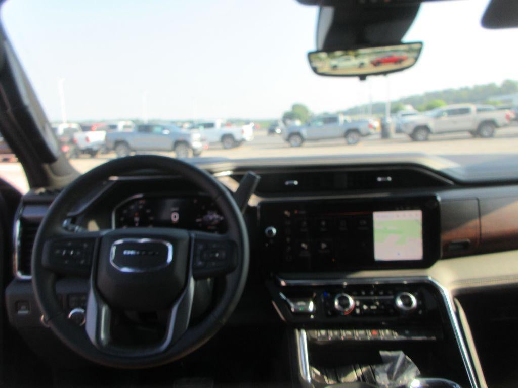 2026 GMC Sierra 3500 HD Denali Ultimate DRW