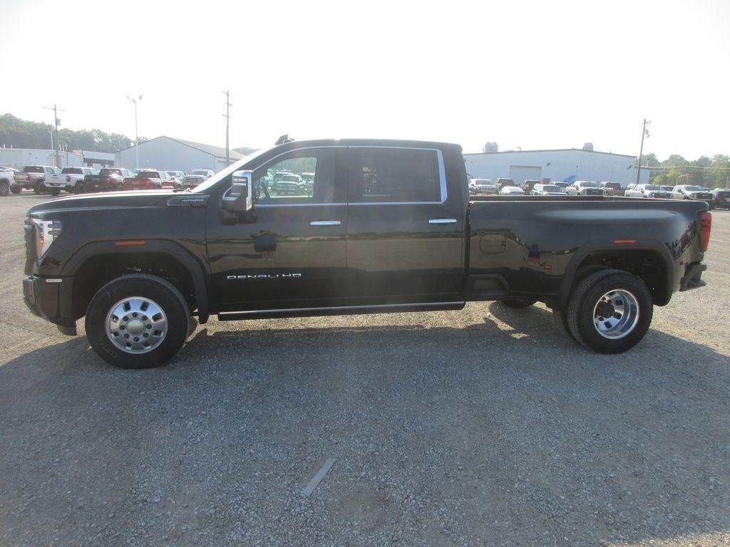 2026 GMC Sierra 3500 HD Denali Ultimate DRW